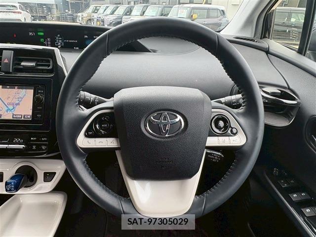 Toyota PRIUS 2016-04 7272723-25