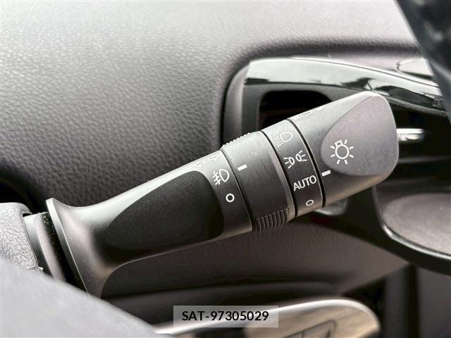 Toyota PRIUS 2016-04 7272723-29
