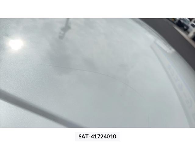 Toyota PRIUS 2017-01 7272733-28