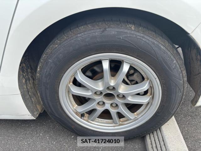 Toyota PRIUS 2017-01 7272733-6