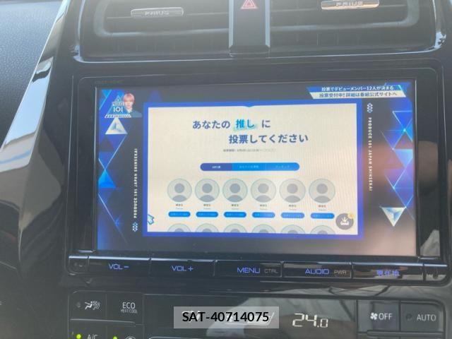 Toyota PRIUS 2016-11 7329444-17