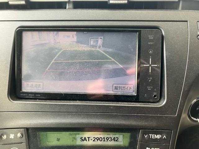 Toyota PRIUS 2010-07 7329481-16