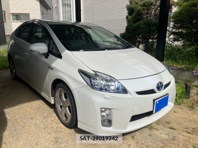 Toyota PRIUS 2010-07 7329481-2