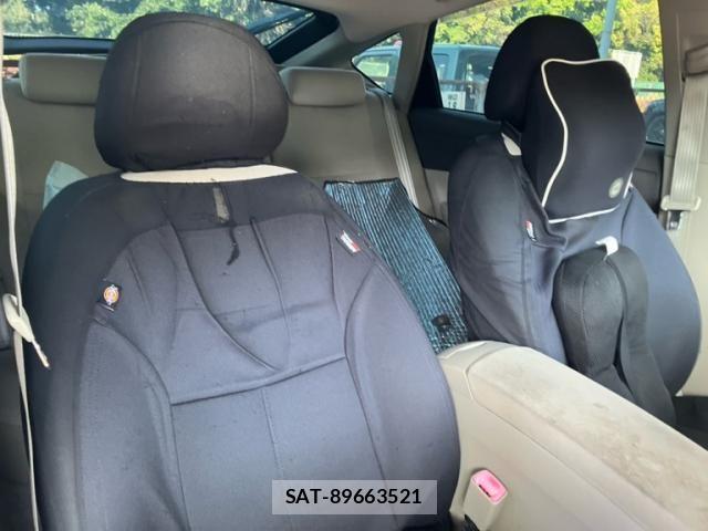 Toyota PRIUS 2008-04 7329460-14