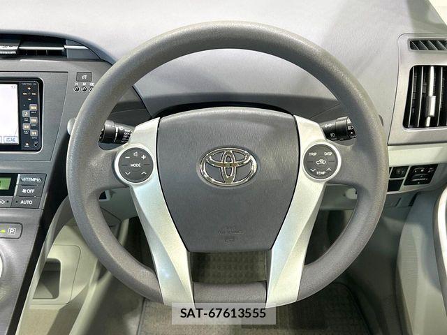 Toyota PRIUS 2011-11 7329450-10