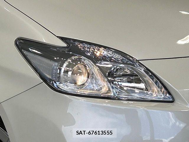 Toyota PRIUS 2011-11 7329450-11