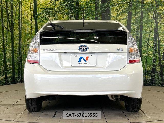 Toyota PRIUS 2011-11 7329450-14