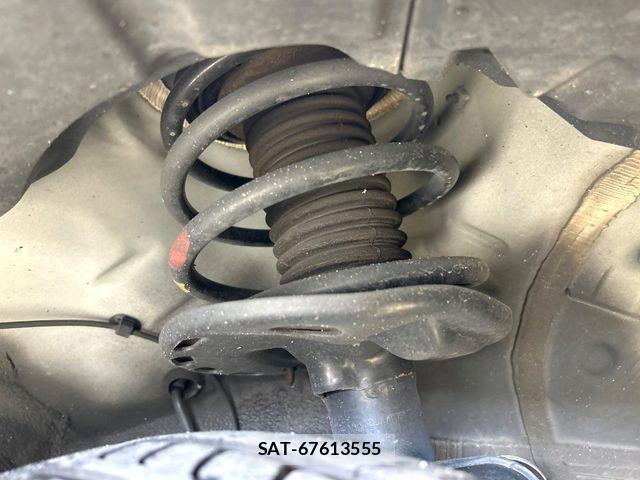 Toyota PRIUS 2011-11 7329450-19
