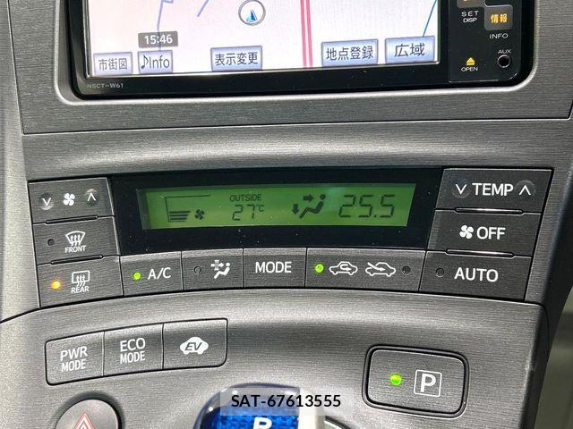 Toyota PRIUS 2011-11 7329450-4