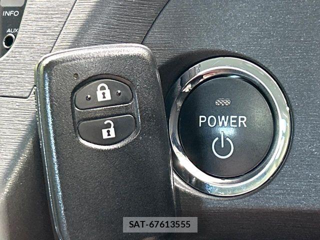 Toyota PRIUS 2011-11 7329450-5