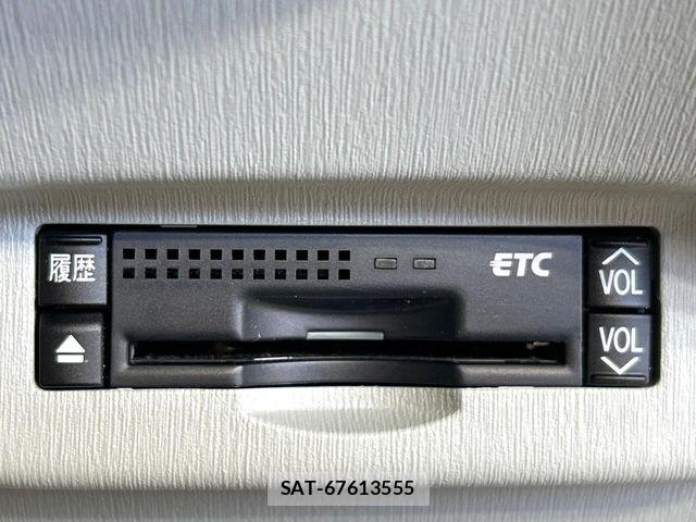 Toyota PRIUS 2011-11 7329450-6
