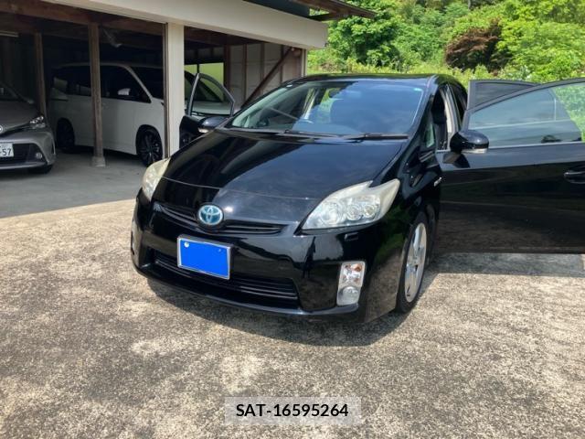Toyota PRIUS 2009-05 7329466-0