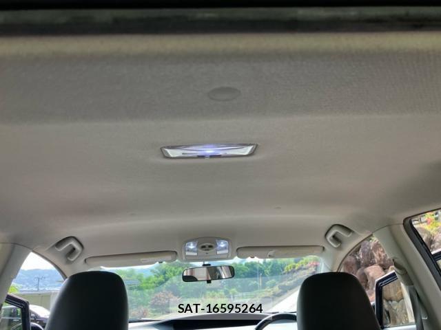 Toyota PRIUS 2009-05 7329466-10