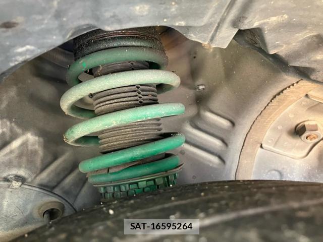 Toyota PRIUS 2009-05 7329466-6