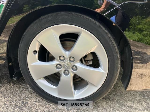 Toyota PRIUS 2009-05 7329466-7