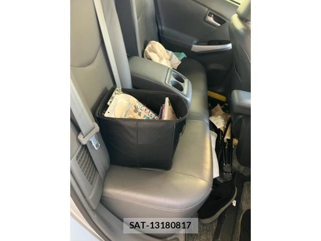 Toyota PRIUS 2010-01 7329471-12