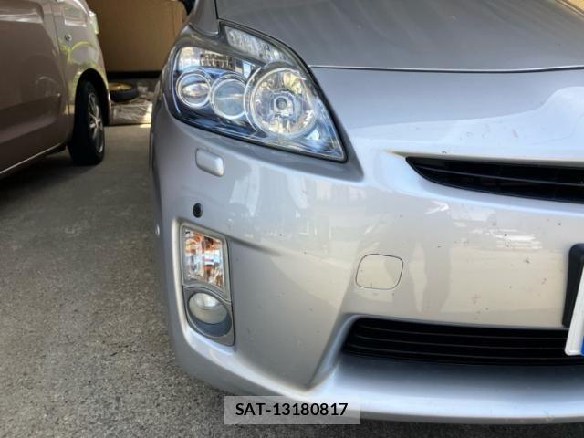 Toyota PRIUS 2010-01 7329471-2