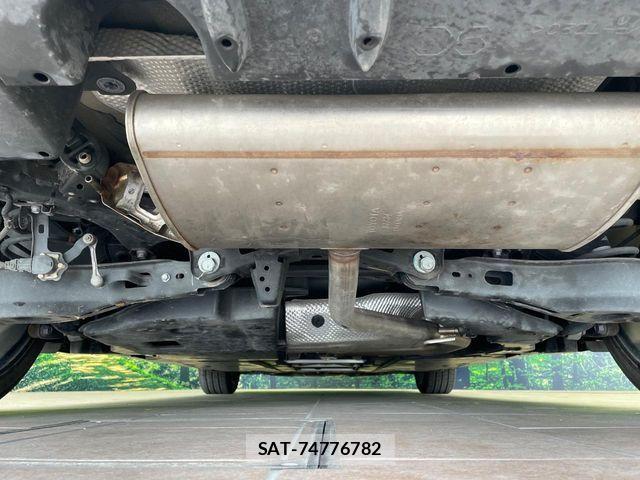 Toyota PRIUS 2019-04 7329427-19