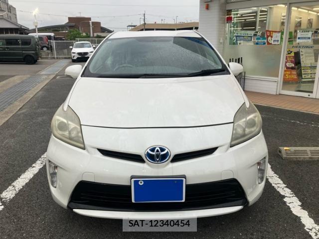 Toyota PRIUS 2013-03 7329474-0
