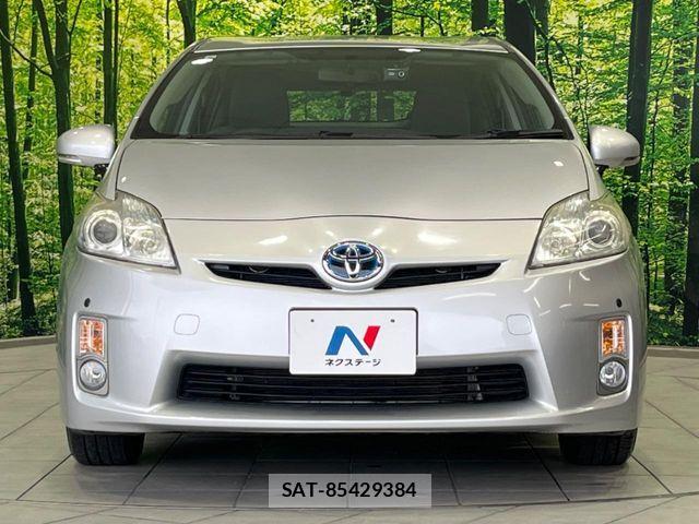 Toyota PRIUS 2011-06 7329462-13