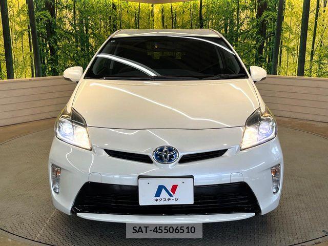 Toyota PRIUS 2015-09 7329446-13