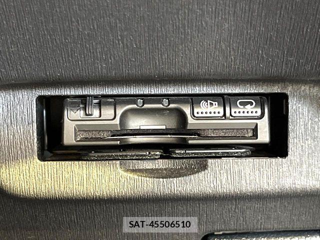 Toyota PRIUS 2015-09 7329446-5