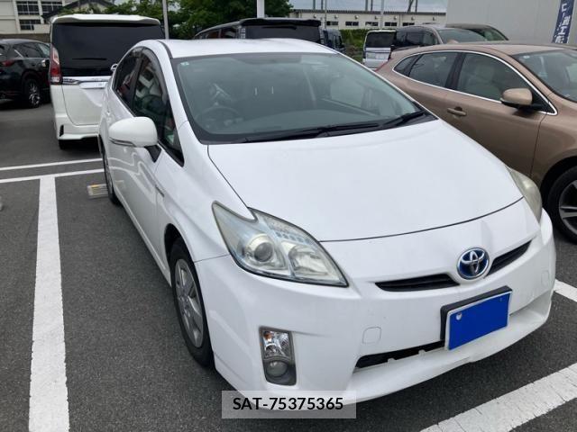 Toyota PRIUS 2011-07 7329488-0