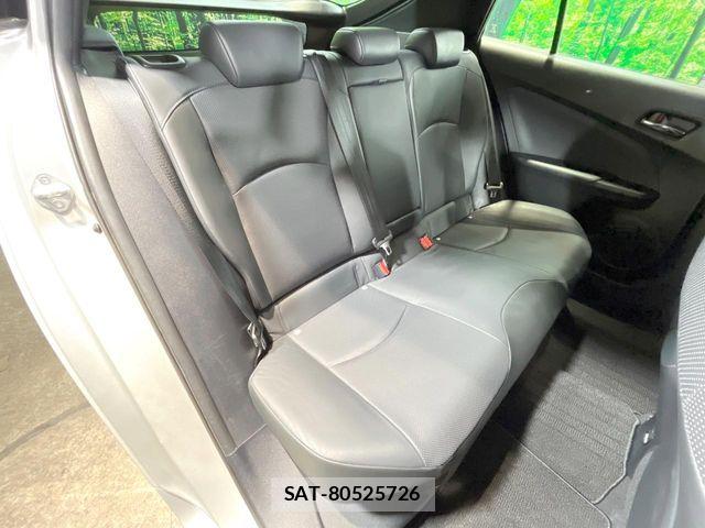Toyota PRIUS 2019-03 7329428-9