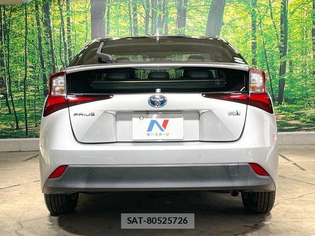 Toyota PRIUS 2019-03 7329428-15