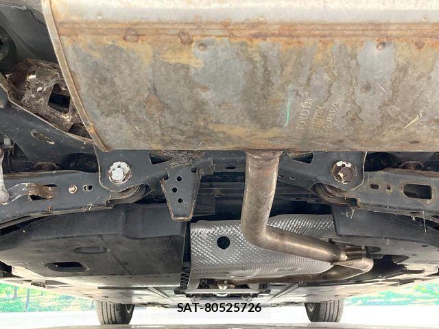 Toyota PRIUS 2019-03 7329428-19