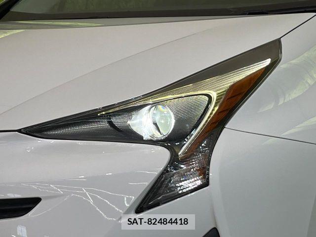 Toyota PRIUS 2017-04 7329437-10