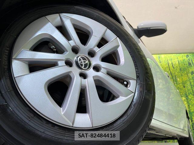 Toyota PRIUS 2017-04 7329437-11