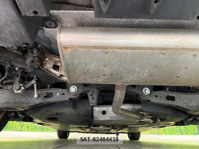 Toyota PRIUS 2017-04 7329437-18