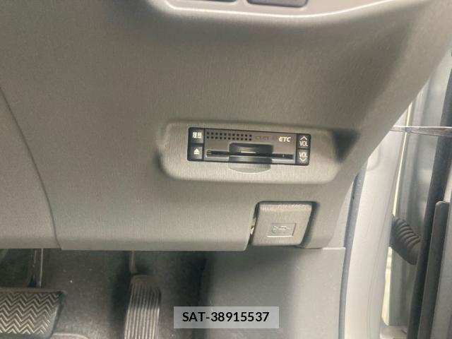 Toyota PRIUS 2010-12 7329478-12
