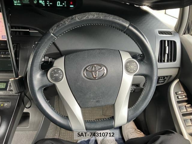 Toyota PRIUS 2009-07 7329469-16