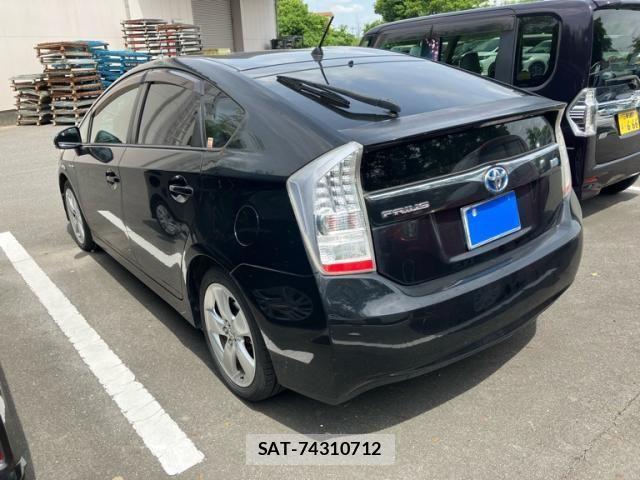 Toyota PRIUS 2009-07 7329469-2
