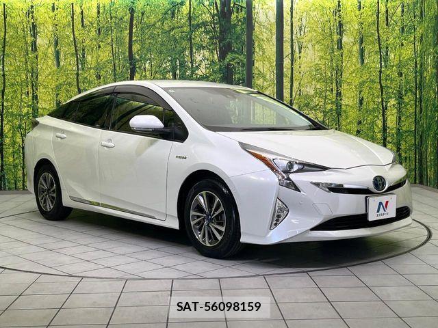 Toyota PRIUS 2018-02 7329435-15