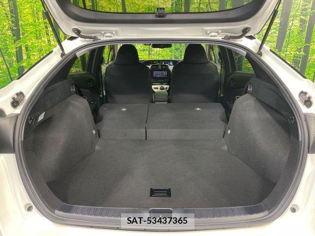 Toyota PRIUS 2018-10 7329432-9