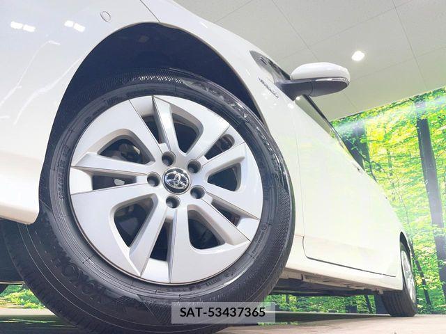 Toyota PRIUS 2018-10 7329432-12