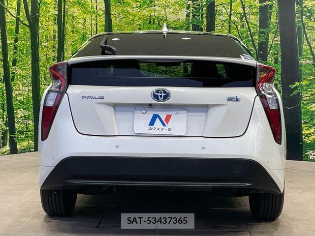 Toyota PRIUS 2018-10 7329432-14