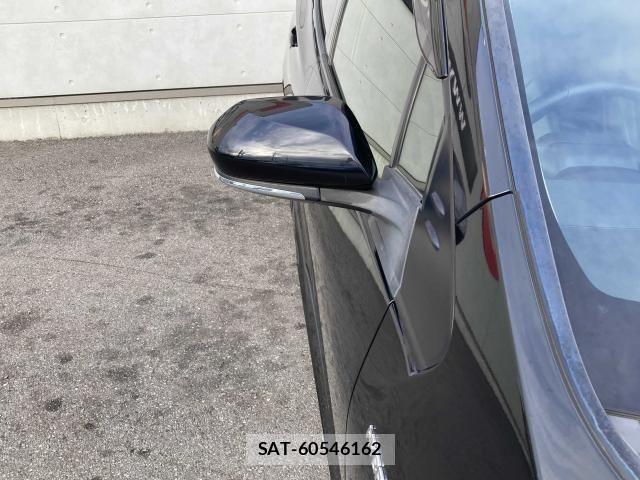 Toyota PRIUS 2019-08 7329431-13