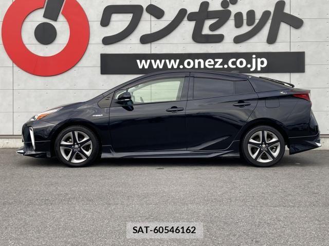 Toyota PRIUS 2019-08 7329431-18