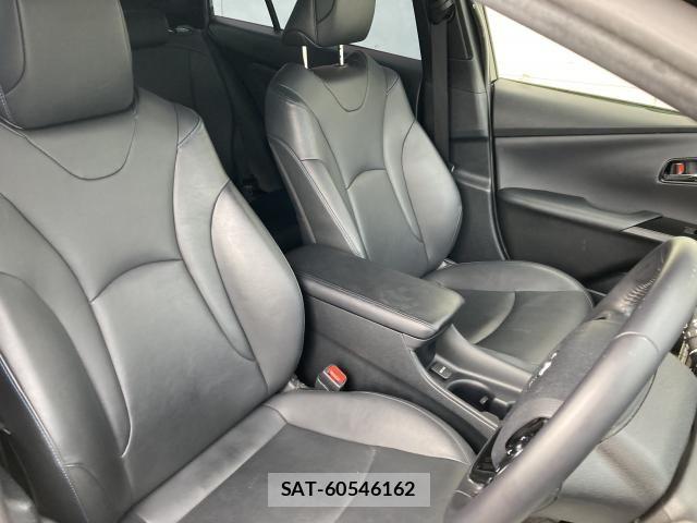 Toyota PRIUS 2019-08 7329431-21