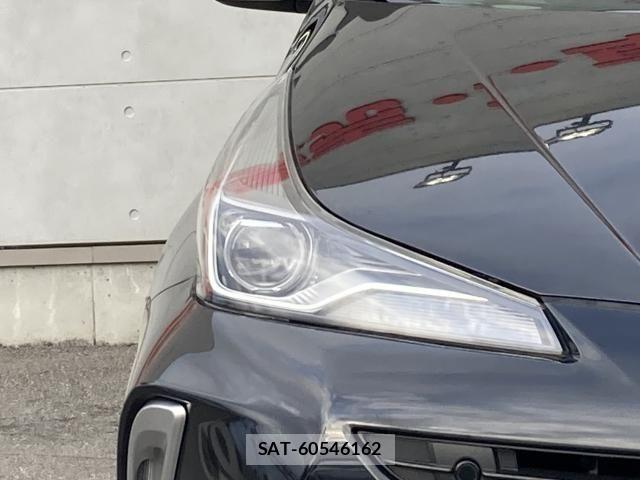Toyota PRIUS 2019-08 7329431-8