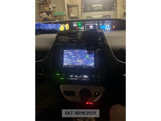 Toyota PRIUS 2016-09 7329451-13