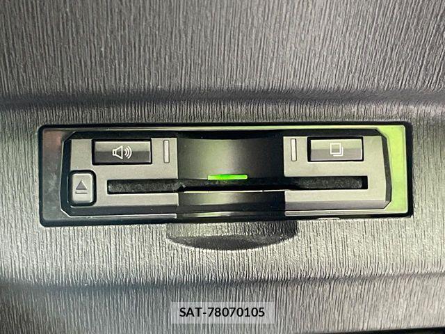 Toyota PRIUS 2013-12 7329445-7