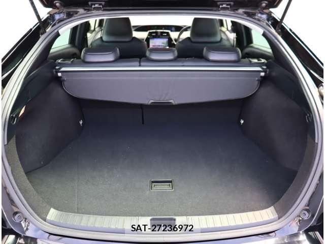 Toyota PRIUS 2020-01 7329408-9