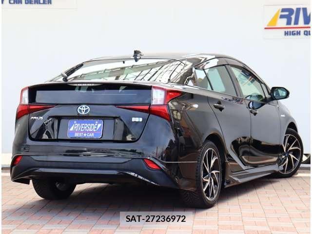 Toyota PRIUS 2020-01 7329408-2