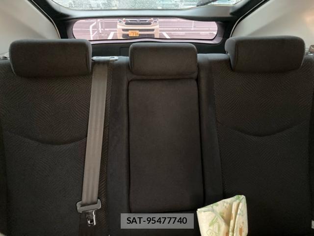 Toyota PRIUS 2015-03 7329467-24