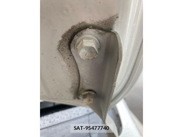 Toyota PRIUS 2015-03 7329467-7